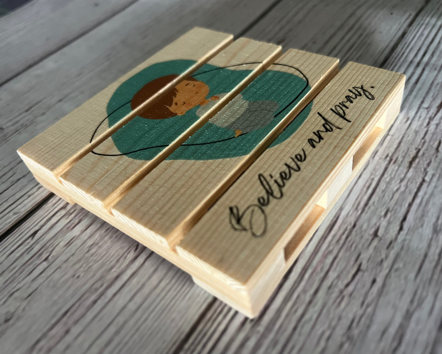 Mini Pallet Coaster - Praying Child 2