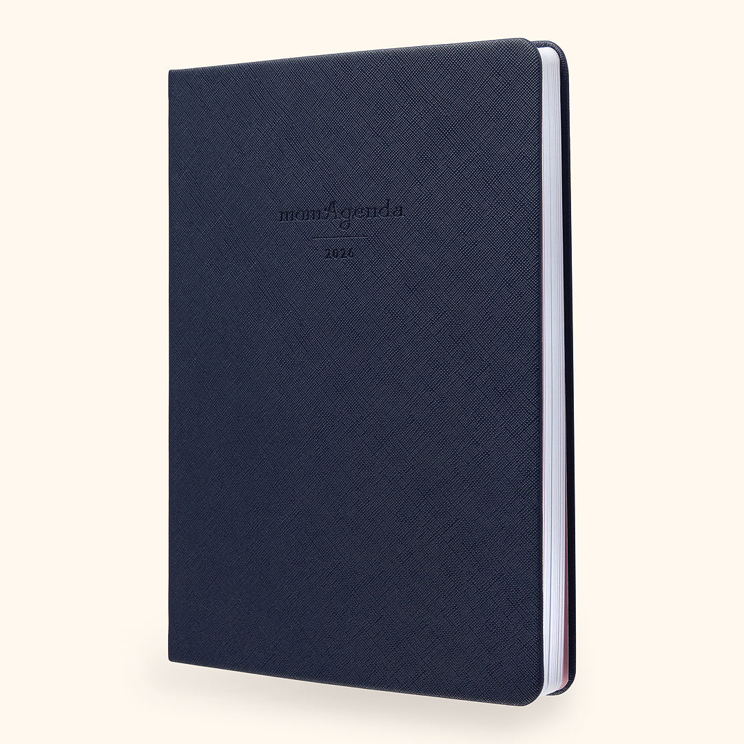 momAgenda Desktop 12-Month Planner 2026